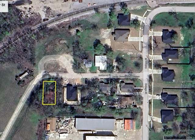 Property at 4311 Mckinney St, Greenville, TX 75401