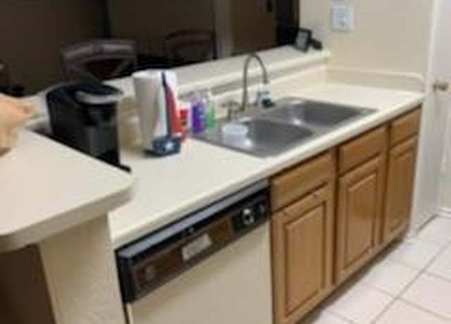 Property at 7151 Gaston #403, Dallas, TX 75214, 1 bed, 1 bath