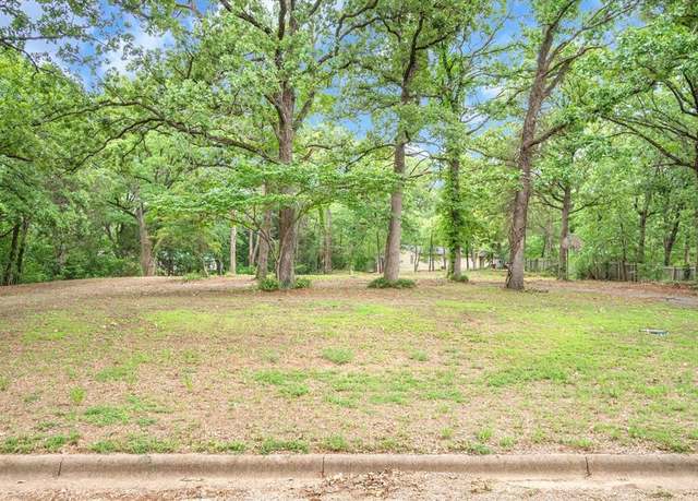 Property at 1106 Woodland Dr, Canton, TX 75103