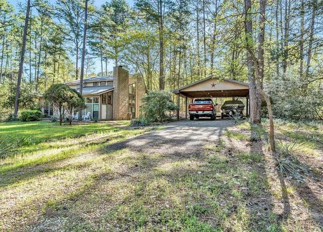 Property at 137 Shasta Path, Holly Lake Ranch, TX 75765, 3 beds, 2 baths