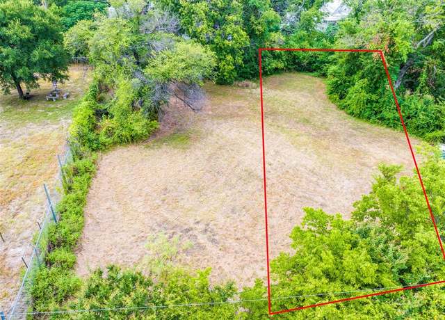 Property at 1624 E Broadway Ave, Fort Worth, TX 76104