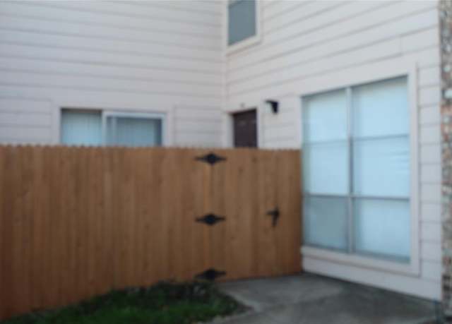 Property at 5540 Boca Raton Blvd #174, Fort Worth, TX 76112, 1 bed, 1.5 baths