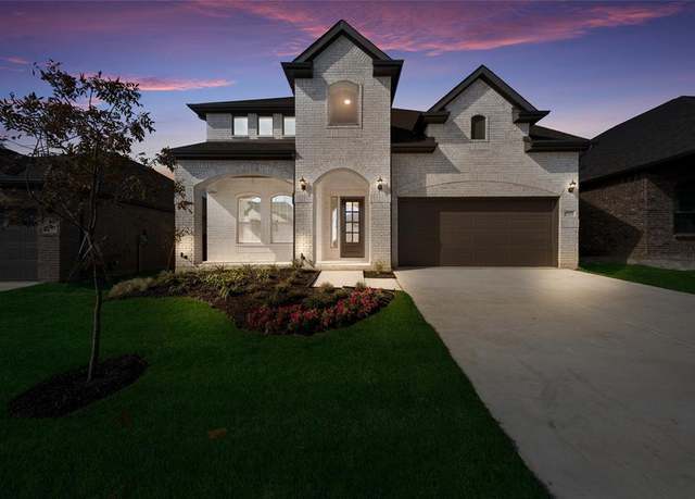 Property at 1706 Highwood Rd, Forney, TX 75126, 4 beds, 3.5 baths
