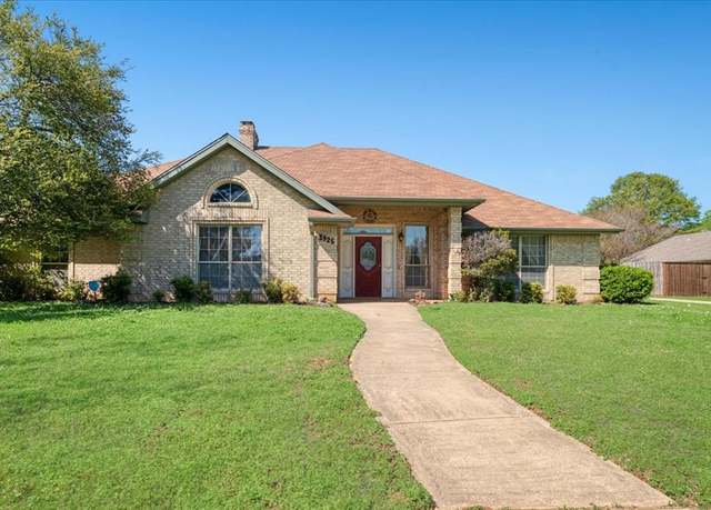 Property at 3925 Jasmine St, Paris, TX 75462, 3 beds, 2.5 baths