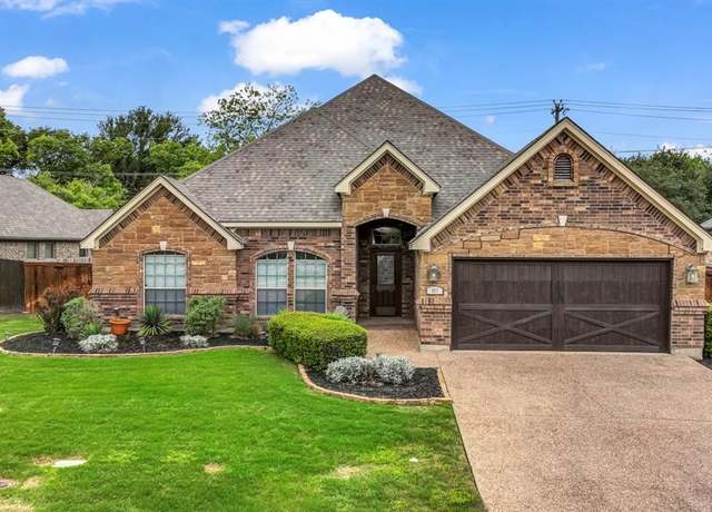 Property at 917 Thistle Hill Trl, Weatherford, TX 76087, 4 beds, 3 baths