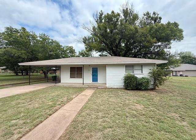 Property at 312 N Avenue B, Springtown, TX 76082, 2 beds, 1 bath
