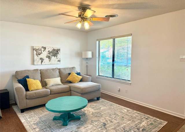 Property at 152 N Imperial Dr, Denison, TX 75020, 3 beds, 1.5 baths