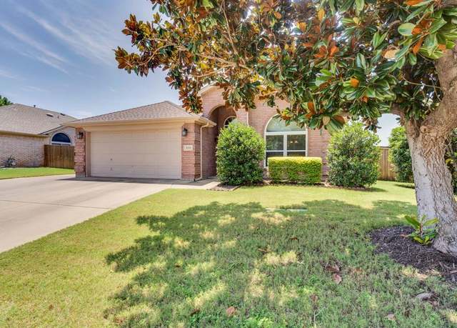 Property at 9220 Ivy Way Ct, Fort Worth, TX 76118, 4 beds, 2 baths