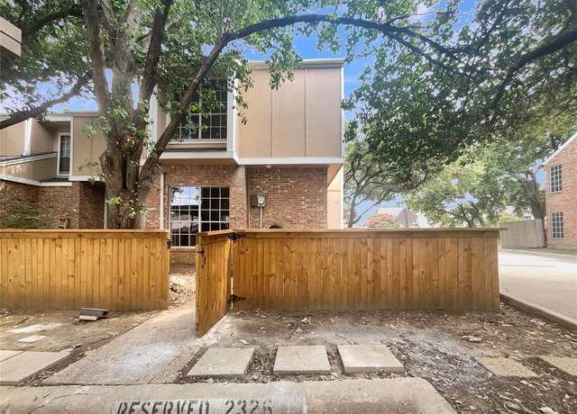 Property at 2326 Northlake Ct, Irving, TX 75038, 2 beds, 2.5 baths