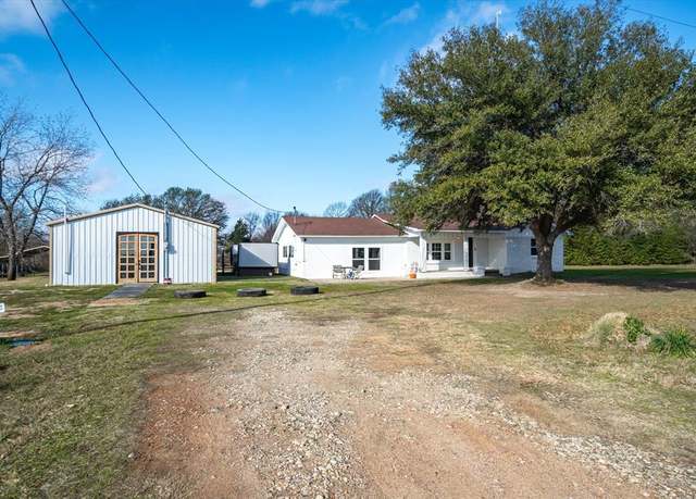 Property at 1815 VZ County Road 4608, Ben Wheeler, TX 75754, 3 beds, 2 baths