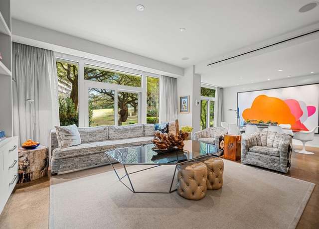 Property at 3883 Turtle Creek Blvd Unit T09, Dallas, TX 75219, 3 beds, 2 baths