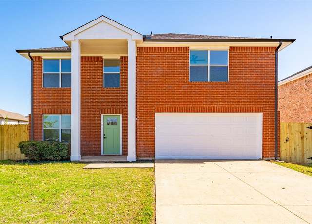 Property at 141 Jefferson Dr, Venus, TX 76084, 3 beds, 3.5 baths