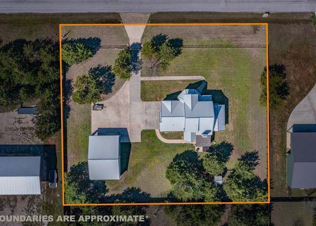 Property at 496 Brandon Way, Pottsboro, TX 75076, 3 beds, 2.5 baths