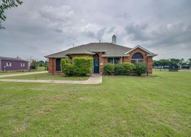 Property at 605 Lakeridge Dr, Lavon, TX 75166, 4 beds, 2 baths