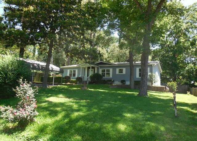 Property at 1029 Mack Dr, Haughton, LA 71037, 3 beds, 2 baths