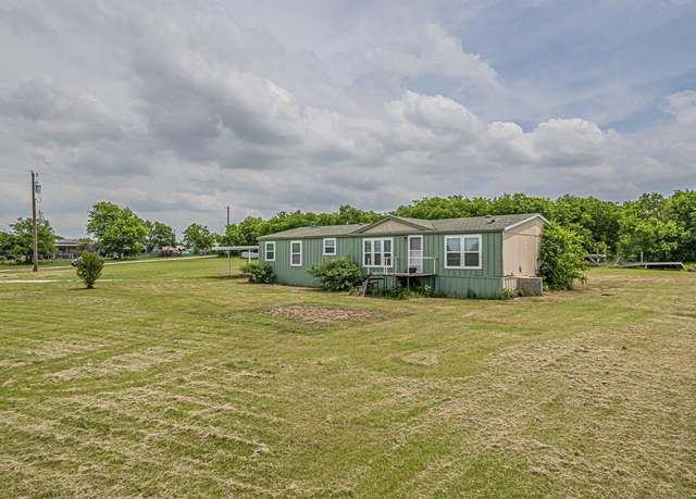 Property at 5545 Moncrief Rd, Justin, TX 76247
