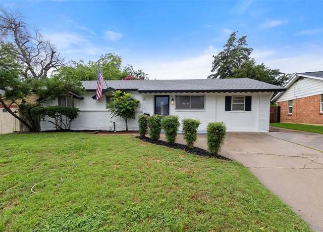 Property at 3241 Earle Dr, Haltom City, TX 76117, 4 beds, 2 baths