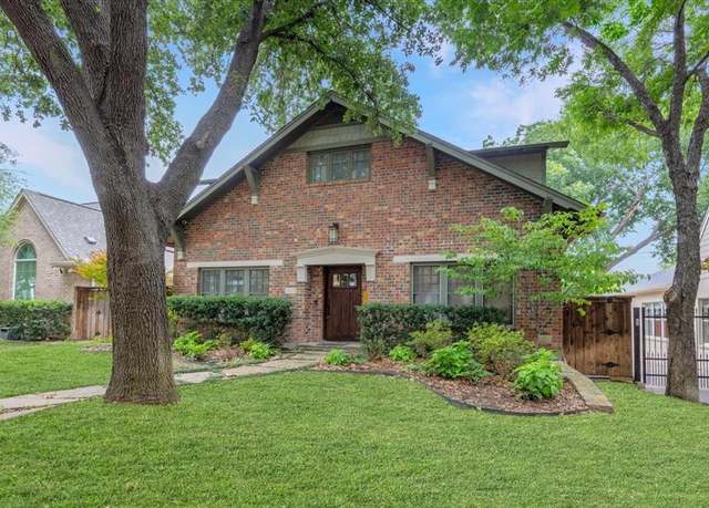 Property at 3328 W 4th St, Fort Worth, TX 76107, 4 beds, 3.5 baths
