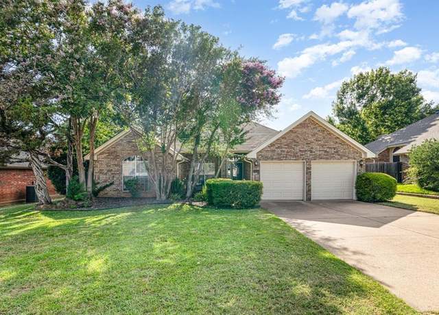 Property at 4214 Hearthside Dr, Grapevine, TX 76051, 3 beds, 2 baths
