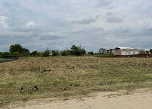 Property at 330 Cliff Ridge Ln, Venus, TX 76084