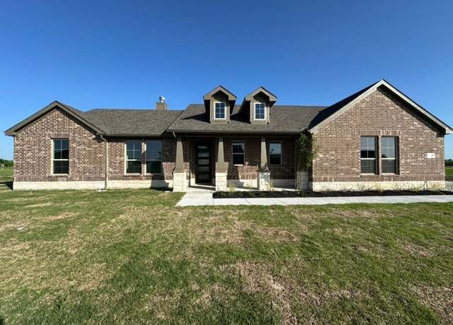 Property at 3105 White Oak Rd, Oak Ridge, TX 75161, 3 beds, 2 baths