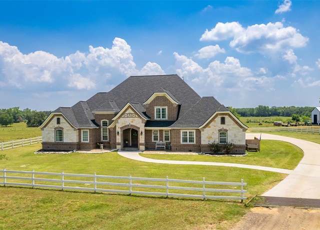 Property at 1476 Farm Road 3105, Pickton, TX 75471, 4 beds, 4.5 baths