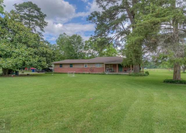 Property at 3428 Hickory Ridge Rd, Shreveport, LA 71108, 4 beds, 1.5 baths