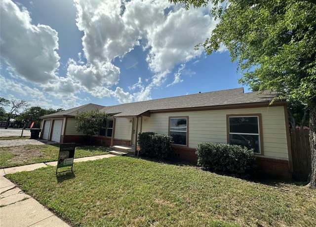 Property at 107 Mcarthur Ln, Cleburne, TX 76031, 4 beds, 3.5 baths