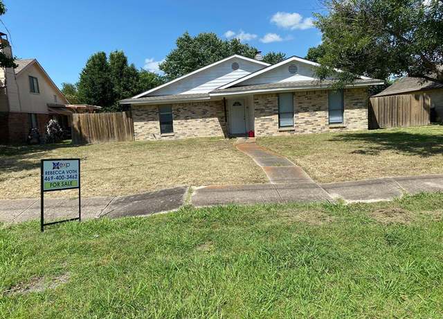 Property at 1829 Castle Dr, Garland, TX 75040, 5 beds, 2 baths