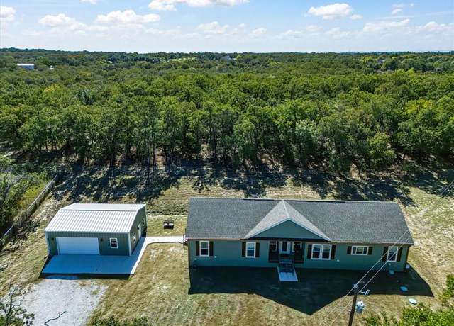 Property at 160 Private Road 3630, Springtown, TX 76082, 3 beds, 2 baths
