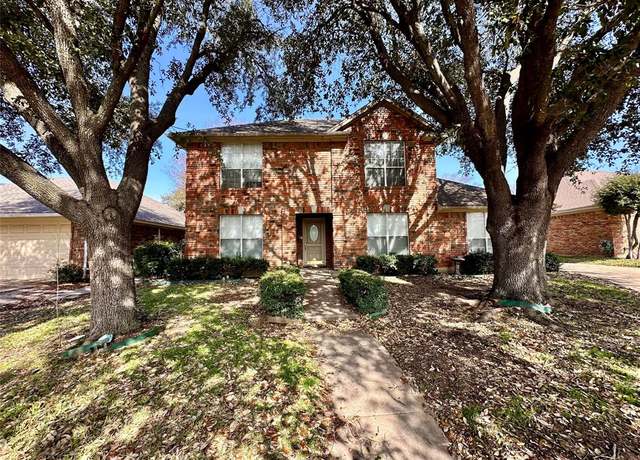 Property at 5028 Barberry Dr, Fort Worth, TX 76133, 4 beds, 2.5 baths