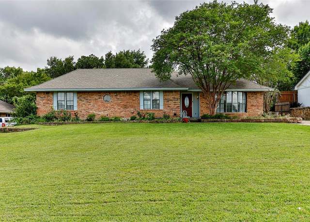 Property at 2201 Egyptian Way, Grand Prairie, TX 75050, 4 beds, 2 baths