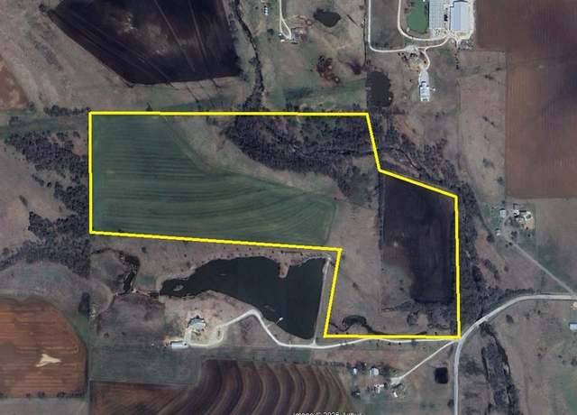 Property at 1067 County Road 438, Lindsay, TX 76250
