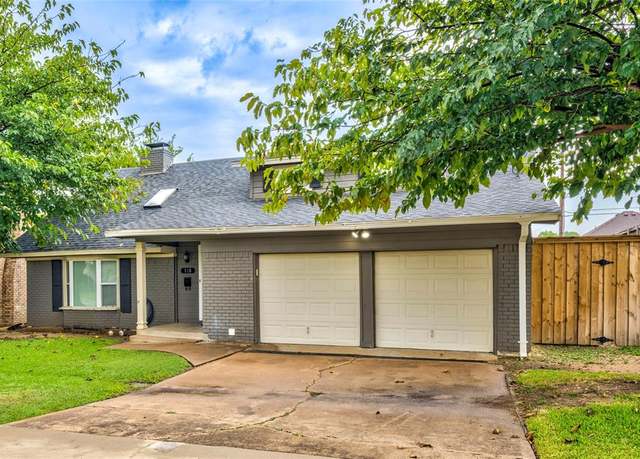 Property at 118 W Phillips Ct, Grand Prairie, TX 75051, 4 beds, 3 baths