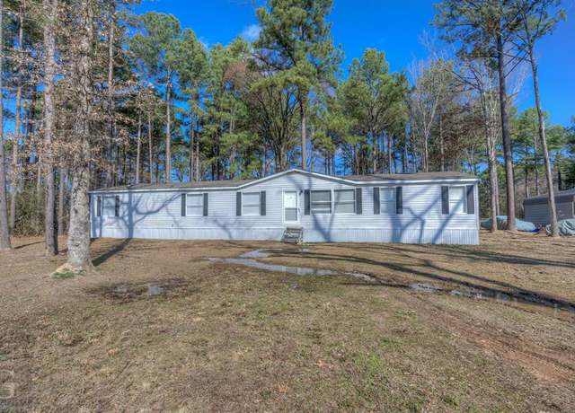 Property at 1346 W Hollow Oak Ln, Shreveport, LA 71107, 4 beds, 2 baths