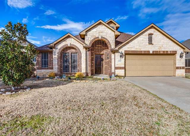 Property at 4303 Poppy Dr, Mansfield, TX 76063, 4 beds, 3 baths