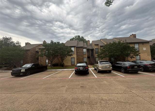 Property at 1909 Cloisters Dr #1025, Arlington, TX 76011, 1 bed, 1 bath