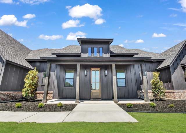 Property at 3410 Farm Land Ct, Granbury, TX 76048, 4 beds, 2.5 baths
