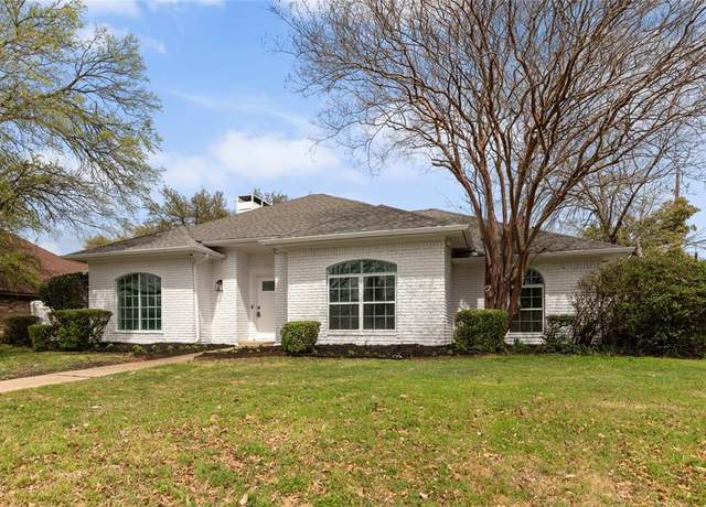 Property at 901 Clinton Dr, Plano, TX 75075, 3 beds, 2.5 baths