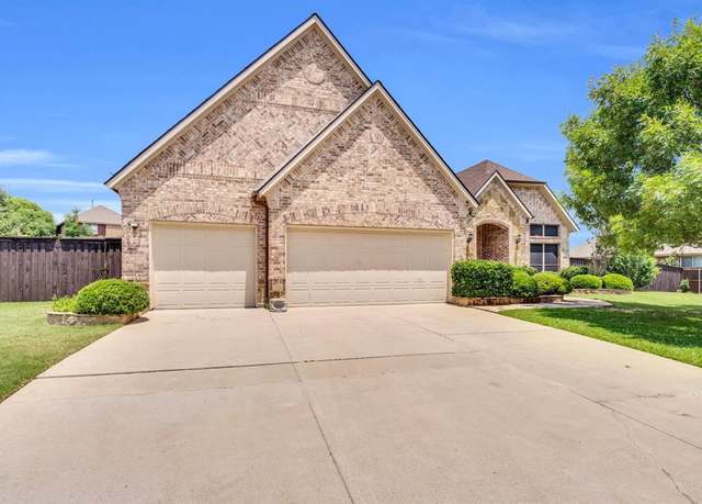 Property at 1102 Sunland Ct, Mansfield, TX 76063, 4 beds, 3.5 baths