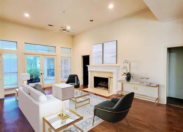 Property at 1017 Mccoy Dr, Irving, TX 75062, 4 beds, 2.5 baths