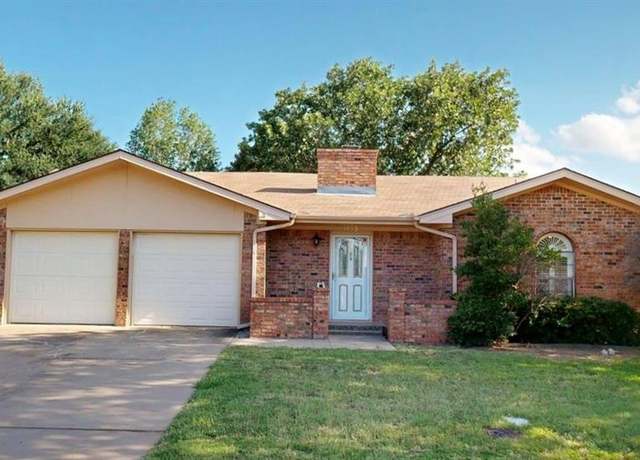 Property at 1709 Cliffside Dr, Wichita Falls, TX 76302, 3 beds, 2 baths