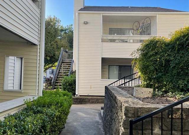 Property at 7431 Holly Hill Dr #216, Dallas, TX 75231, 1 bed, 1 bath