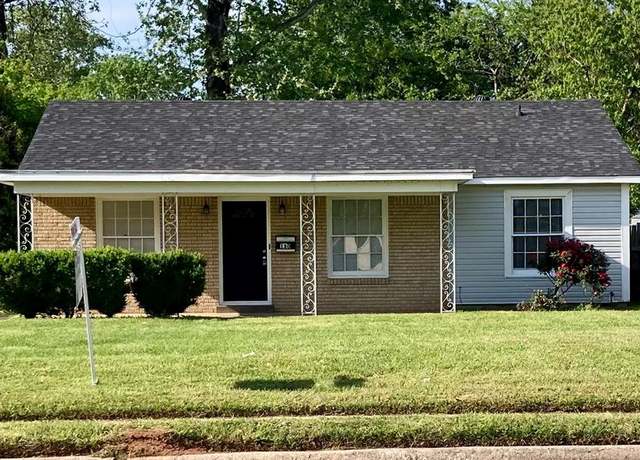 Property at 130 Southfield Rd, Shreveport, LA 71105, 3 beds, 1 bath