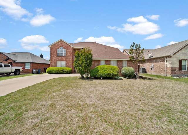 Property at 115 Oak Hollow Ln, Red Oak, TX 75154, 5 beds, 3.5 baths