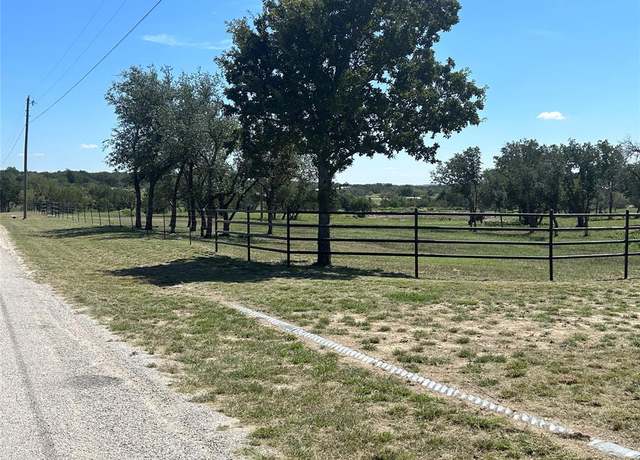 Property at 1050 Buffalo Ridge Dr, Stephenville, TX 76401