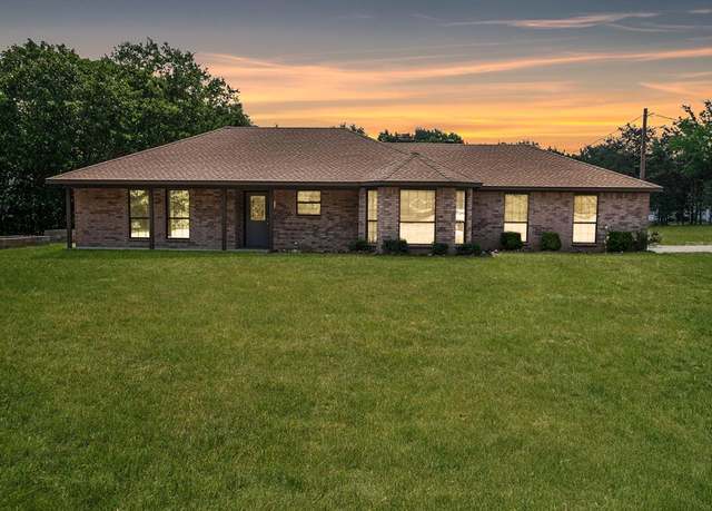 Property at 2048 County Road 3540, Hawkins, TX 75765, 3 beds, 2 baths