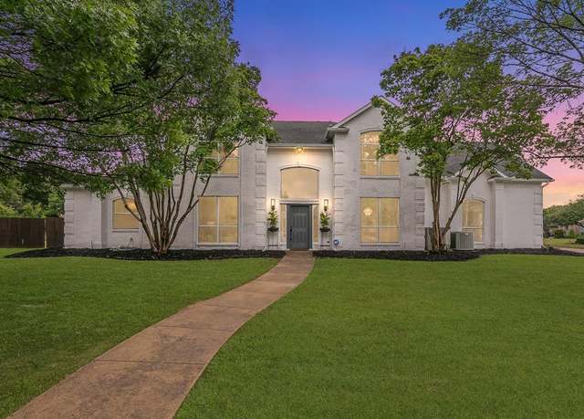 Property at 300 Preakness Cir, Southlake, TX 76092, 5 beds, 3.5 baths