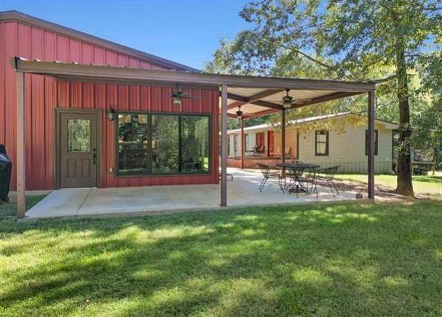 Property at 1384 Red Maple Rd, Big Sandy, TX 75755, 2 beds, 2 baths