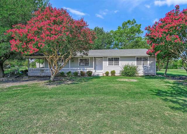 Property at 631 Lazy S Ranch Rd, Gunter, TX 75058, 3 beds, 1 bath
